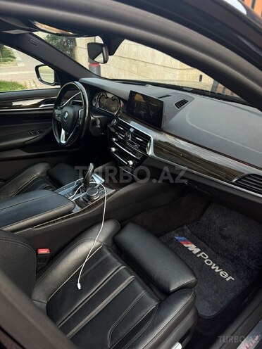 BMW 530-13