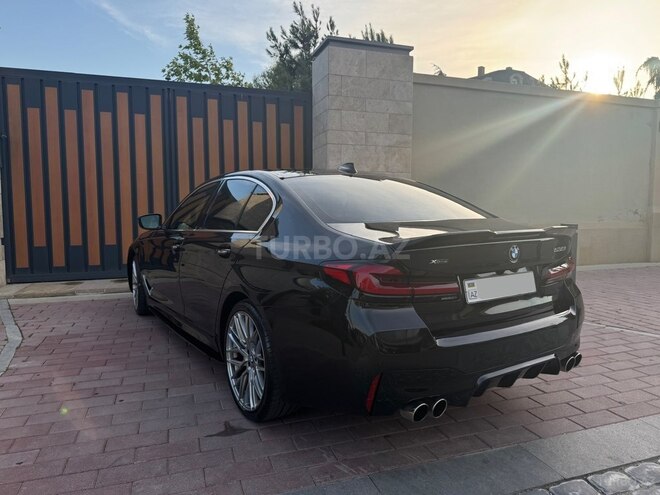 BMW 530-8