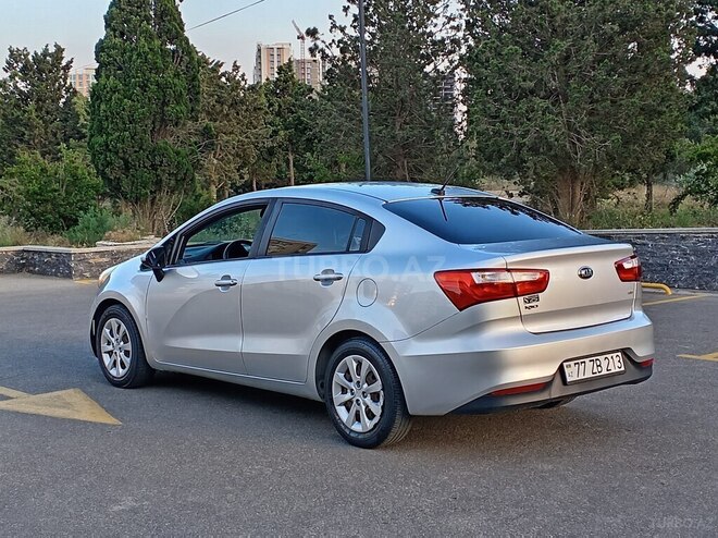 Kia Rio-2