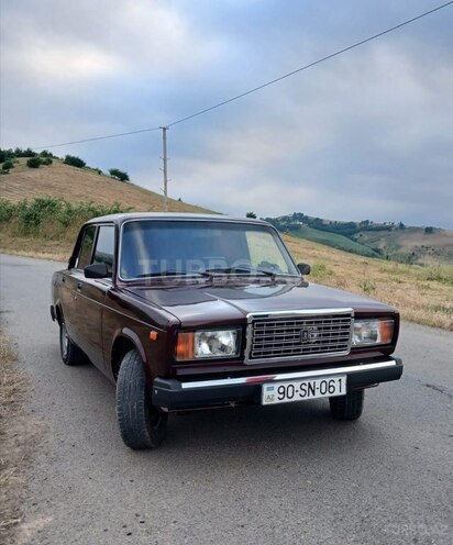 LADA (VAZ) 2107-4