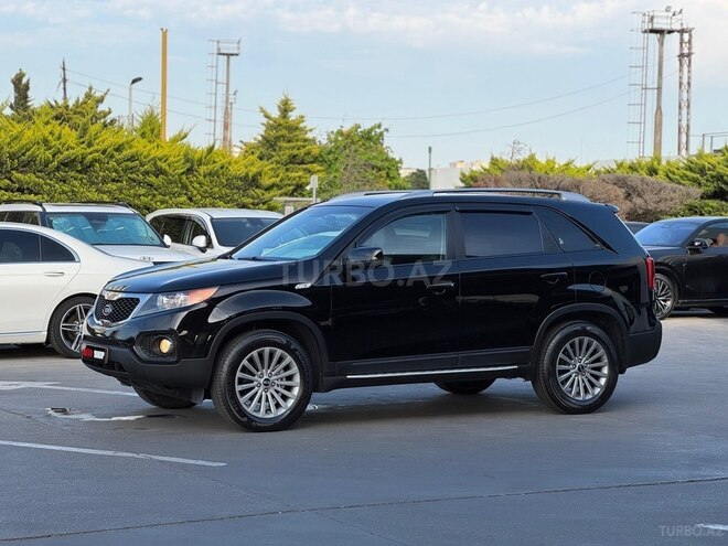 Kia Sorento-12