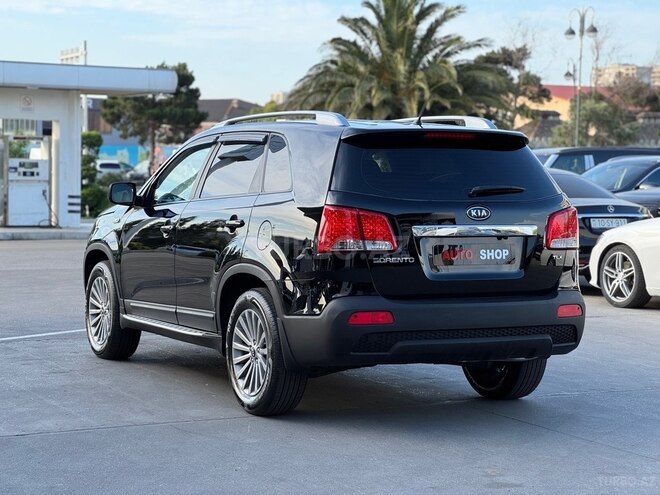Kia Sorento-7