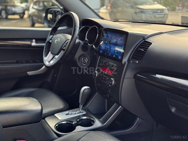 Kia Sorento-22