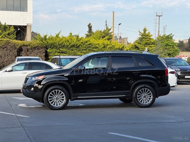 Kia Sorento-11