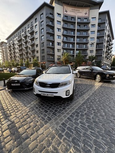 Kia Sorento-1