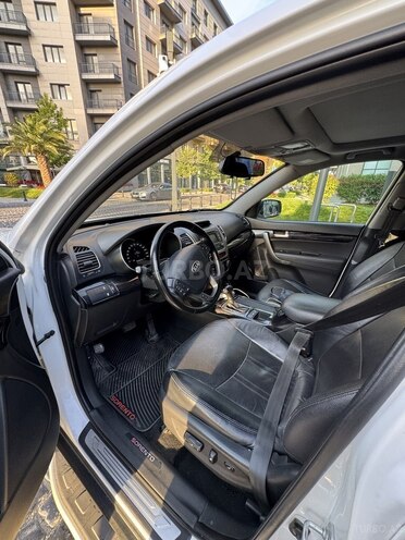 Kia Sorento-7
