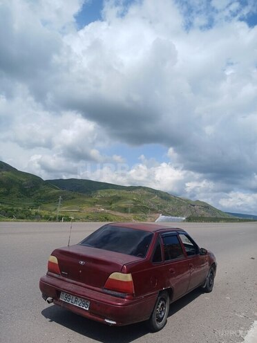 Daewoo Nexia-2