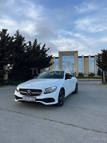 Mercedes E 220 d-18