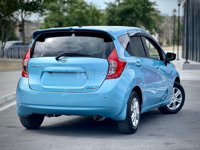 Nissan Note-8