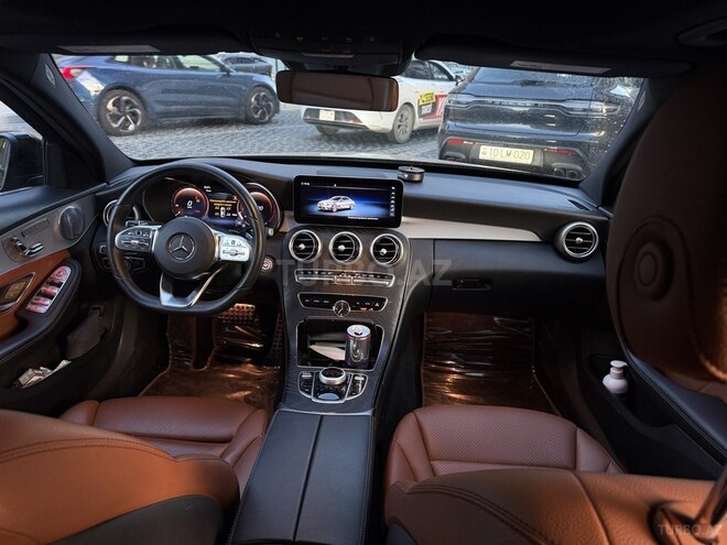 Mercedes C 300-10