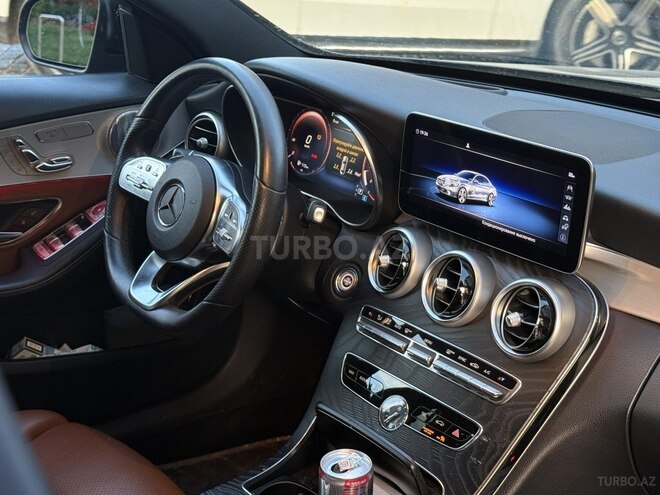 Mercedes C 300-11