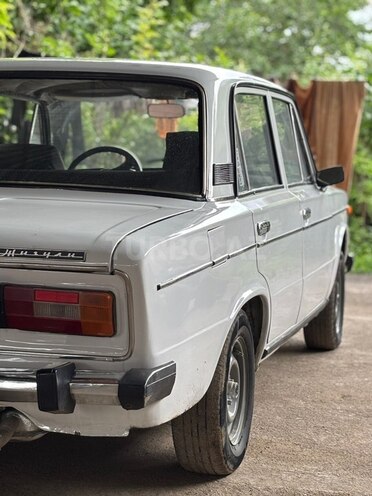 LADA (VAZ) 2106-7