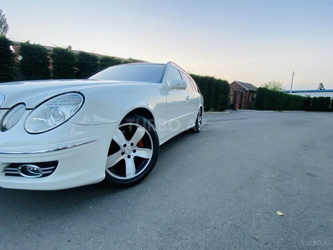 Mercedes E 200-3