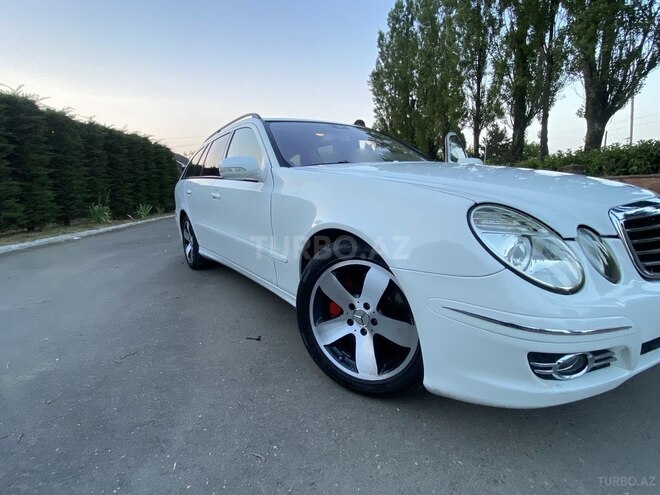 Mercedes E 200-4