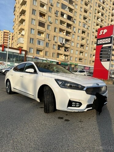 Kia K7-3