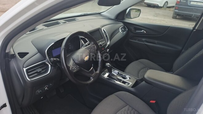 Chevrolet Equinox-7