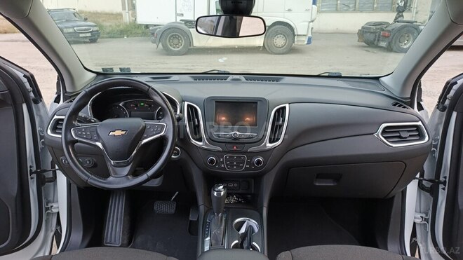 Chevrolet Equinox-10