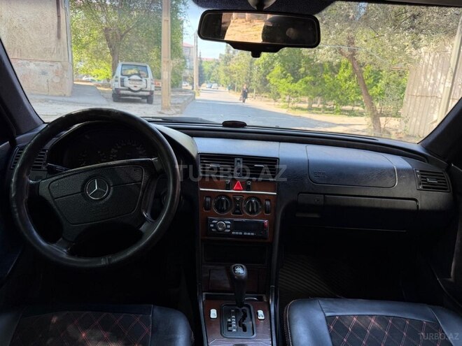Mercedes C 180-3