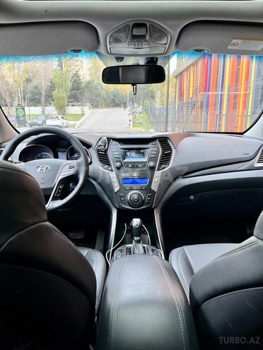 Hyundai Santa Fe-8