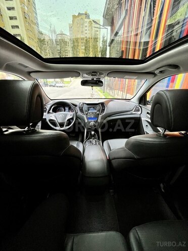 Hyundai Santa Fe-5