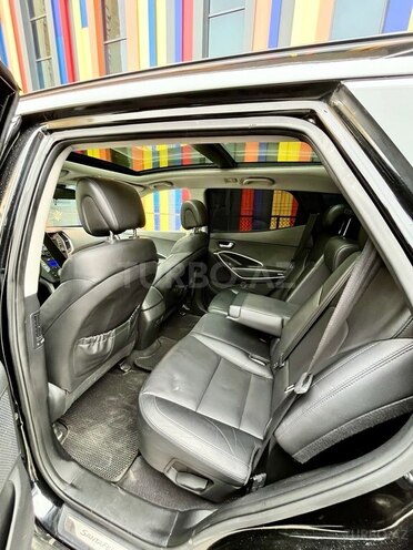Hyundai Santa Fe-4