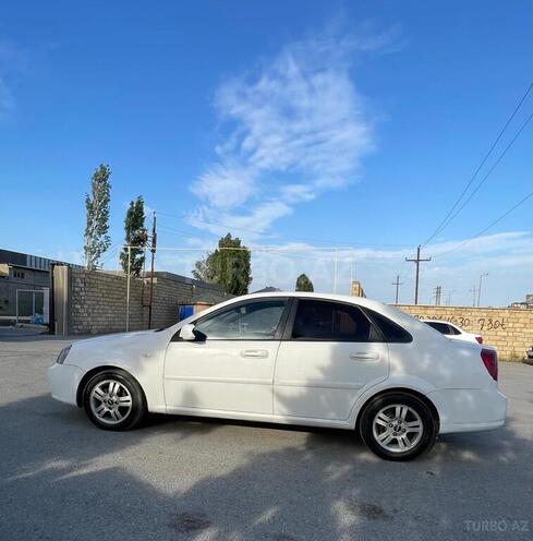 Chevrolet Lacetti-6