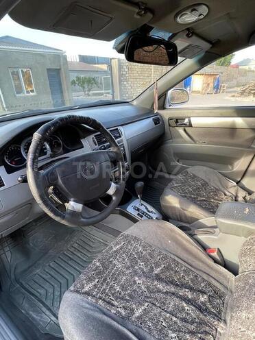 Chevrolet Lacetti-16