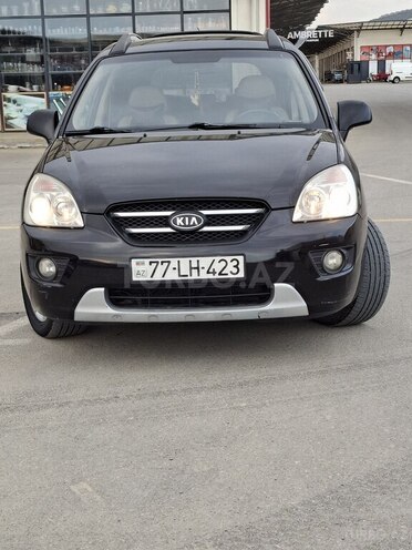 Kia Carens-1