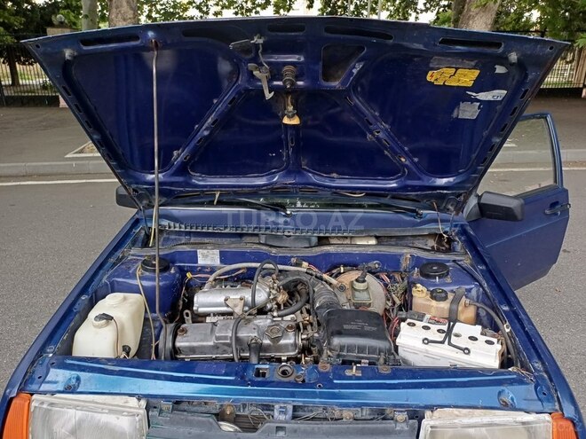 LADA (VAZ) 21099-8