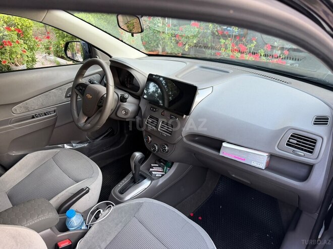 Chevrolet Cobalt-6