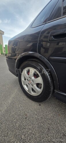 Opel Vectra-13