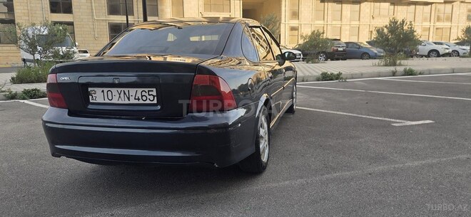 Opel Vectra-5