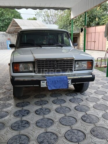 LADA (VAZ) 2107-1