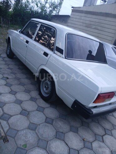 LADA (VAZ) 2107-5