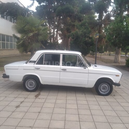 LADA (VAZ) 2106-7