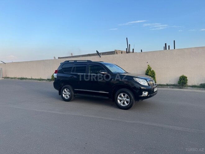 Toyota Land Cruiser Prado-10