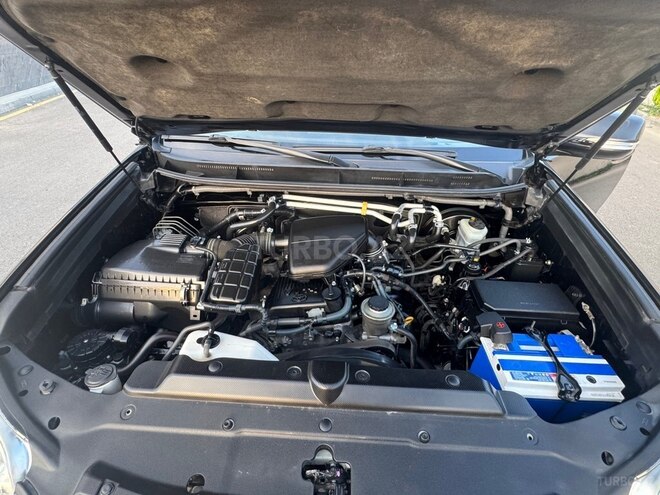 Toyota Land Cruiser Prado-2