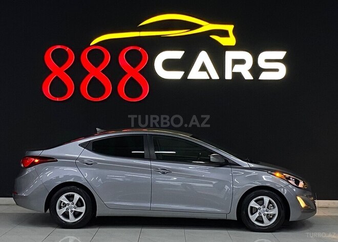 Hyundai Elantra-2