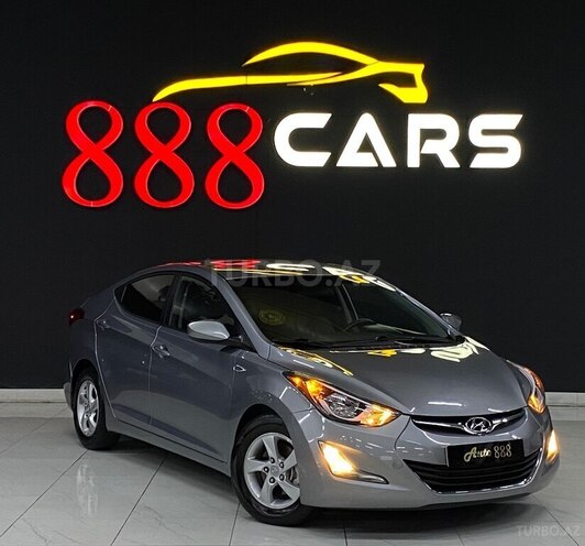 Hyundai Elantra-3