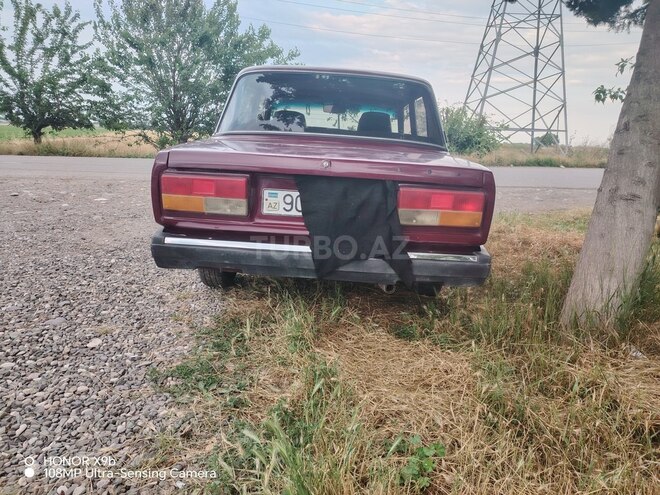 LADA (VAZ) 2107-4