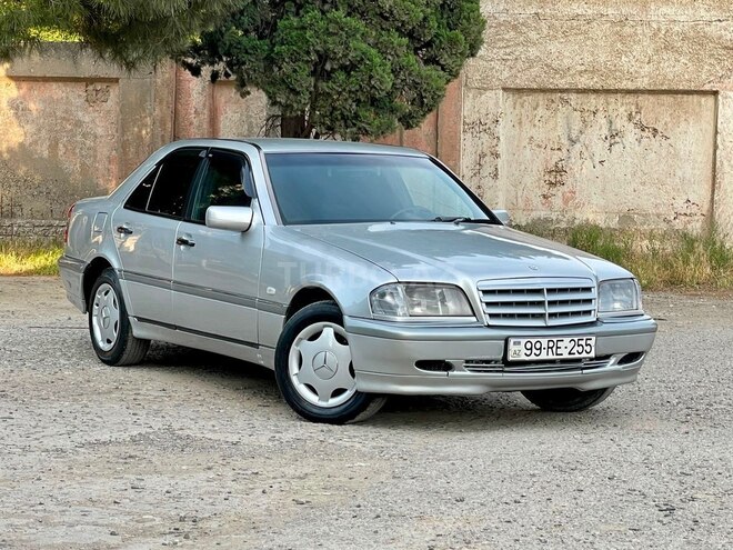 Mercedes C 220-8