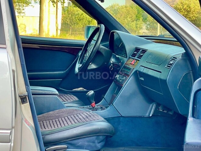 Mercedes C 220-15