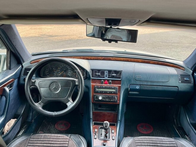 Mercedes C 220-19