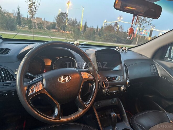 Hyundai ix35-8