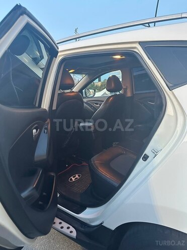 Hyundai ix35-7