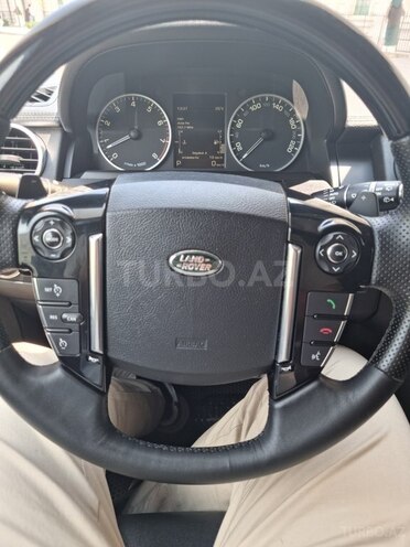 Land Rover Discovery-10