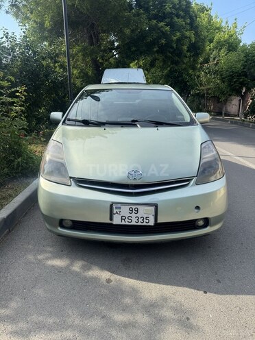 Toyota Prius-1