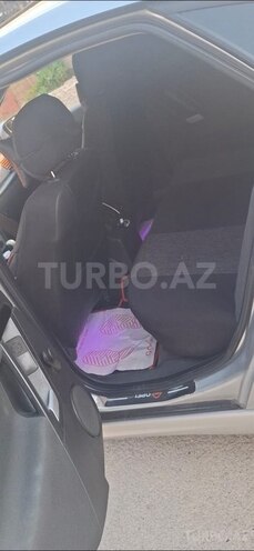Opel Vectra-12