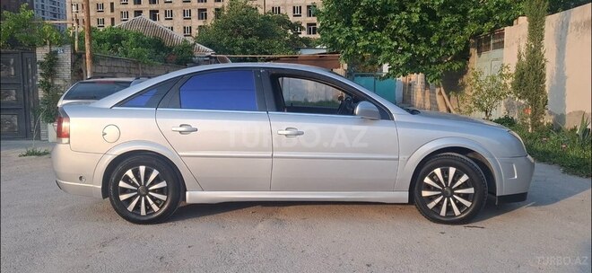 Opel Vectra-4