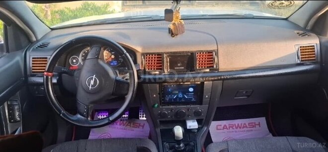 Opel Vectra-9